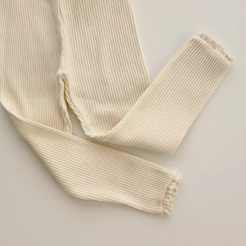Ruffle Ankle Ribbed Legging