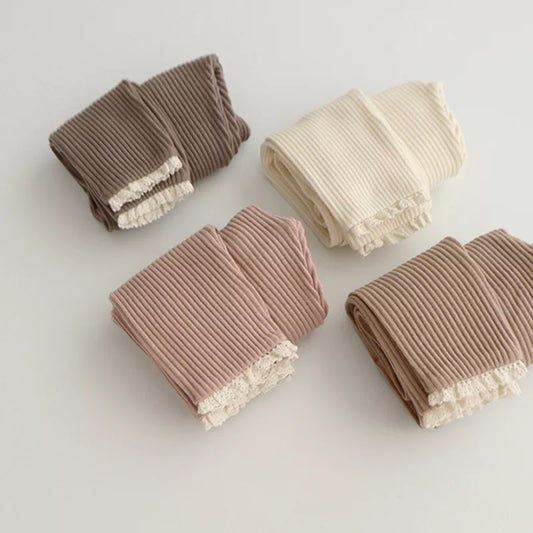 Ruffle Ankle Ribbed Legging